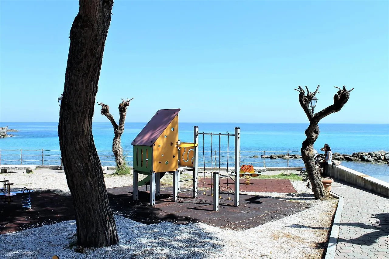 Appartamenti Le Sirene SantʼAndrea